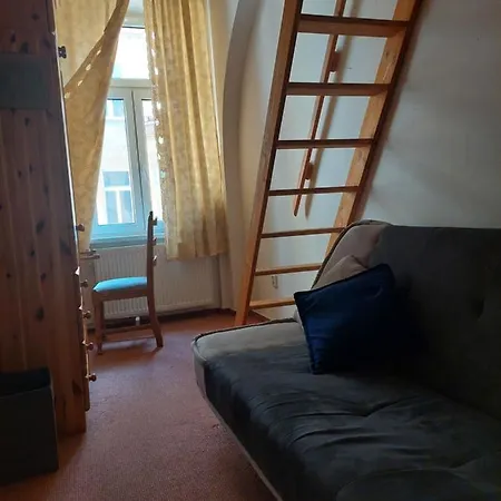 Konukevi In 1 Prag